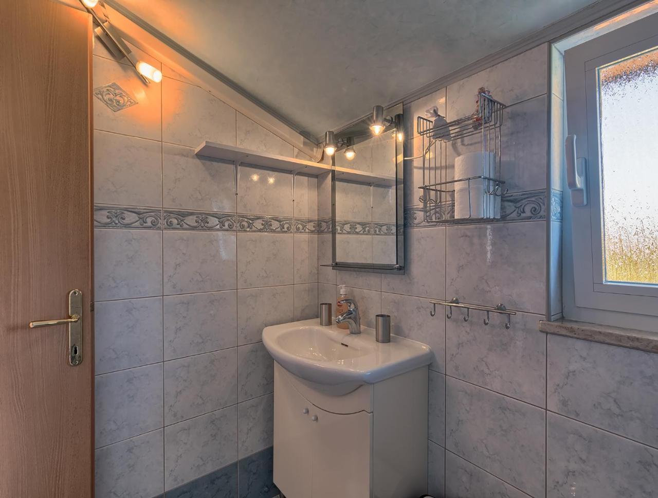 Jendrusa Apartment Fažana Eksteriør bilde