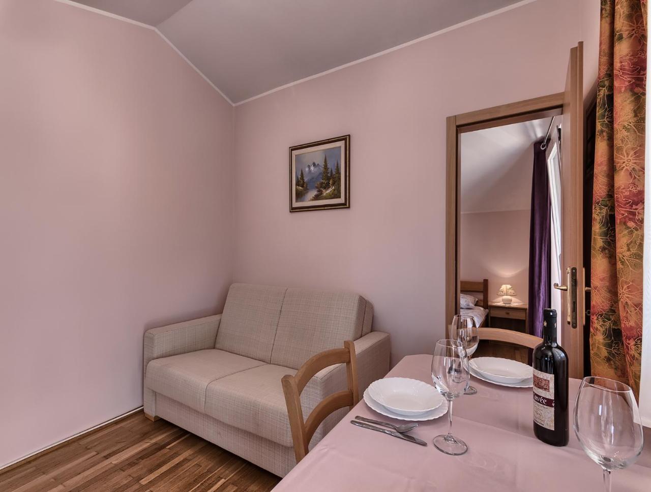 Jendrusa Apartment Fažana Eksteriør bilde